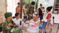 Satgas Yonif 754 Kostrad Gelar Posyandu di Kampung Trimuris Papua