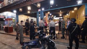 Pencegahan Covid-19 Wakapolda Kepri Turun Langsung Pimpin Patroli dan Himbauan Pencegahan Covid-19
