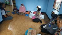 Kasat Lantas Dan Jajaran Kunjungi Rumah Duka Lakalantas Yang Menewaskan Seorang Anak Laki-laki