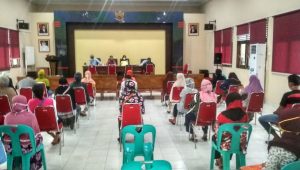 Kemensos RI Salurkan Bantuan Program KKS untuk Warga Tanjungpinang