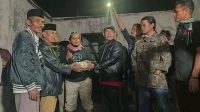 Solidaritas Anak Nagari Gadut (SANG) Santuni Korban Kebakaran di Jorong Pincuran