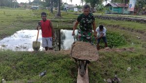 Beri Semangat dan Motivasi, Babinsa Kiaba Hadir Di Tengah-tengah Warga Binaannya
