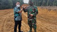 Ketua DPRD Babel Tinjau Program TMMD di Desa Air Limau : Membangun Itu Tidak Dapat Sendiri-Sendiri