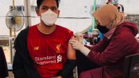 Warga Puri Malaka Antusias Ikut Vaksinasi