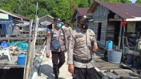 Bripka Raja Kamal Bhabinkamtibmas Kelurahan Sedanau Himbau Keliling Kampung Masyarakat