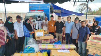 Forum Airbatu Peduli Berikan Bantuan Kepada Korban Kebakaran Di Sei Apung Jaya