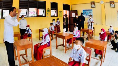 President Jokowi: Education for Children Must Continue amid Global Crises