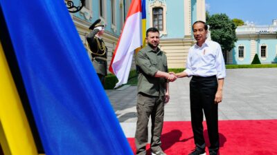 President Jokowi Arrives at Mariinsky Palace, Ukraine