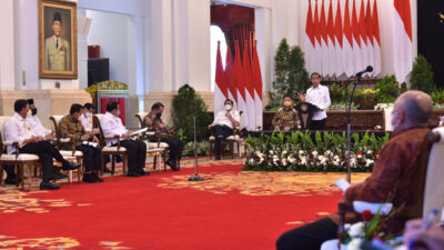 President Jokowi Orders Cabinet to Anticipate Food Crisis