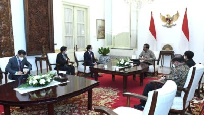 President Jokowi Receives Courtesy Call from Vietnamese Foreign Minister