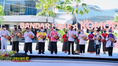 President Jokowi Inaugurates Expanded Airport Runway in Labuan Bajo