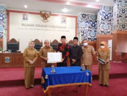 Hadiri Rapat Paripurna Ke-29 Masa Persidangan III, Molen : Kebijakan Pembiayaan Daerah Dalam KUA dan PPAS Tahun 2023 Memberi Kontribusi Positif