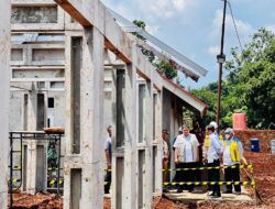 Di Cianjur Presiden Tinjau Progres Pembangunan Rumah Tahan Gempa