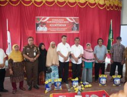 Bersama Masyarakat Bunguran Barat, Kajati Kepri Sosialisasikan Restorative Justice