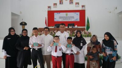 Bupati Natuna Kukuhkan Pengurus Forum Anak Tahun 2022-2024
