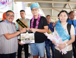 Awal Tahun 2023, Sekda Batam Sambut Wisatawan Mancanegara