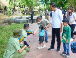 Manfaatkan Cuti Bersama, Presiden Ajak Cucu Jalan-Jalan