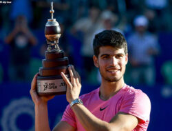 Carlos Alcaraz Bawa Pulang Gelar Argentina Open