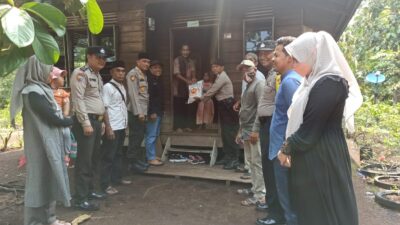 Bantuan Sobat Kamis Barokah Polsek Merbau Mengalir Buat Balita Stunting di Sei Anak Kamal