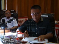 Jhon Hardi Sampaikan Jawaban Pandangan Umum Terkait 4 Ranperda Kabupaten Asahan