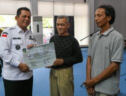 Gubernur Serahkan Bantuan Pertanian Perikanan dan Bantuan Pangan di Kabupaten Bintan