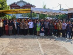 Gubernur Ansar Serahkan Bantuan Pangan Pemerintah Tahap II Untuk Masyarakat Tanjungpinang