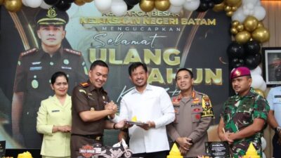Ketua DPRD Batam Hadiri Perayaan Ulang Tahun Kajari I Ketut Kasna Dedi