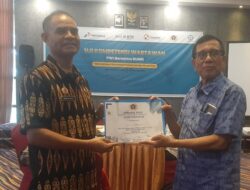 Akibat Erupsi, Pemprov NTT Berikan 10 Ribu Masker Kepada Warga Sekitar Gunung Api Lewotobi Laki-laki
