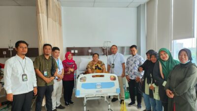 Kepala BPJSTK Batam Sekupang Kunjungi Peserta Kecelakaan Kerja