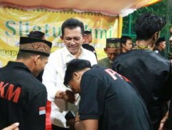 Masyarakat Kampung Melayu Nongsa Antusias Dengarkan Paparan Program Strategis Gubernur Ansar