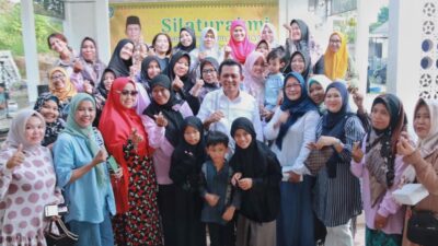 Gubernur Ansar Kunjungi Warga Perumahan Frensiana Garden Belian Batam, Paparkan Program Strategis