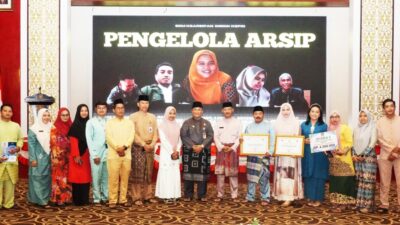 Pemprov Kepri Berikan Penghargaan Kearsipan untuk Perangkat Daerah dengan Kinerja Terbaik