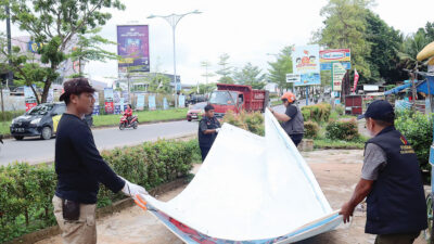 1.685 Spanduk di Batam Kota Ditertibkan