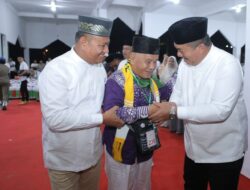 Pelepasan Jemaah Calon Haji Asahan Oleh Bupati di Masjid Agung