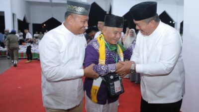 Pelepasan Jemaah Calon Haji Asahan Oleh Bupati di Masjid Agung