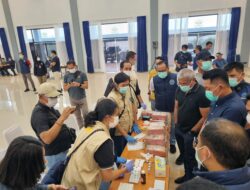 TNI AL Timbang Ulang Tangkapan Narkoba 1,9 Ton Menjadi 2 Ton