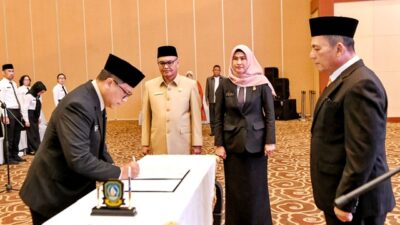Gubernur Ansar Lantik 132 Pejabat, Dorong Kinerja Maksimal untuk Masyarakat