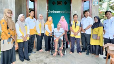 Aksi Roadshow, Warga Sei Enam Terima Unit Kursi Roda
