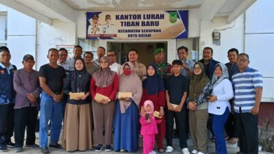 DPRD Kota Batam Serahkan Santunan untuk Korban Longsor Tiban
