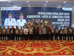 Serahkan DBH, Gubernur Sumut Tekankan Kolaborasi Bupati dan Wali Kota untuk Perkuat Layanan Dasar dan UHC