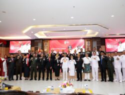 Wali Kota Amsakar & Wakil Wali Kota Claudia Ikuti Detik-Detik Proklamasi HUT RI ke-80 di Aula Engku Hamidah