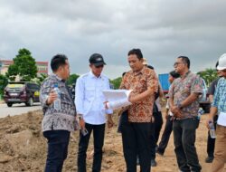 Wali Kota Amsakar Tinjau Langsung Titik Banjir Sagulung, Tegaskan Respons Cepat Pemko Batam