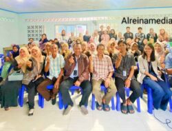 Keren, Seminar Bahas Strategi Pengelolaan Keuangan Rumah Tangga di Nosari Barat