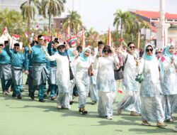 Pawai Pembangunan Batam 2025 Hadirkan Budaya Nusantara dan Kreativitas Kendaraan Hias