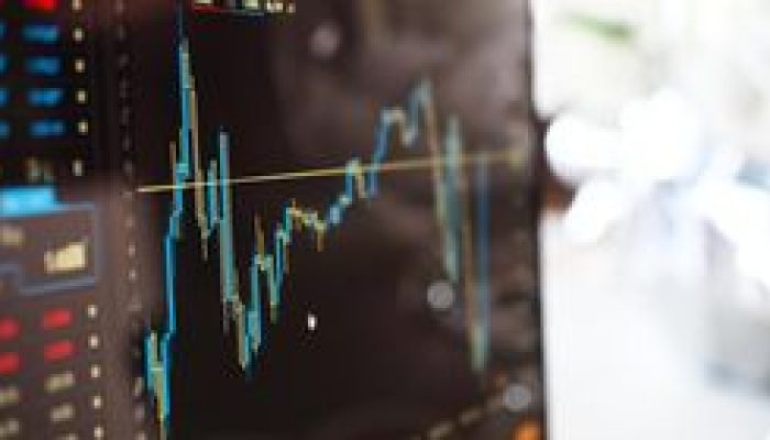 Nasib Investor ARCI dan PIPA: Satu Saham Disemprot BEI, Satunya Terancam Harga Tender Rp21