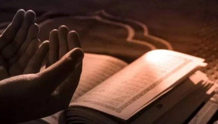 Bacaan Ayat Seribu Dinar Lengkap dengan Terjemahan dan Amalan Doa Rezeki