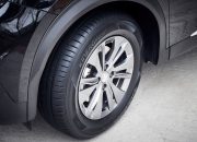 5 Kebiasaan Ini Bisa Merusak Ban Mobil!