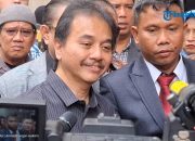 Kader PSI Kritik Tingkah Roy Suryo dan Tifa, Makam Keluarga Jokowi Dikunjungi: Sudah Gila