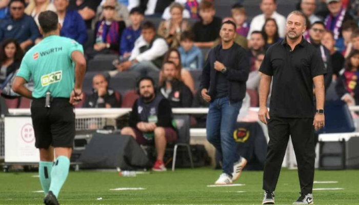 Flick Dikartu Merah, Barcelona Menang Dramatis Lawan Girona