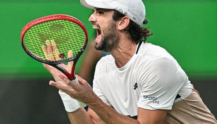 Dongeng Vacherot di Shanghai Berakhir Manis, Juara ATP 1000 dengan Peringkat Terendah